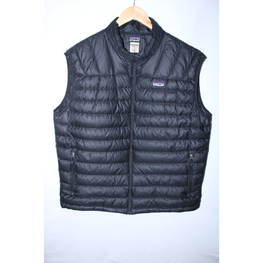 Patagonia Men's XL Black Sleeveless Vintage Down Filling Winter Puffer Vest